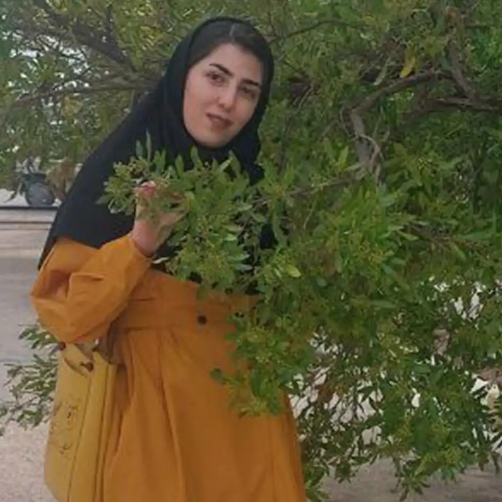 مریم فرهادی